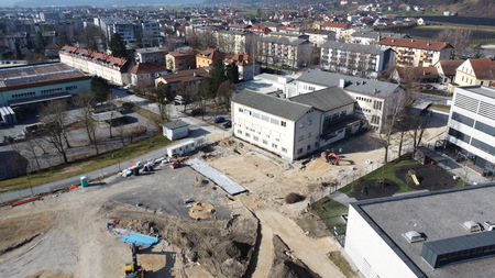 Fotogalerije med gradnjo in končna podoba (10)